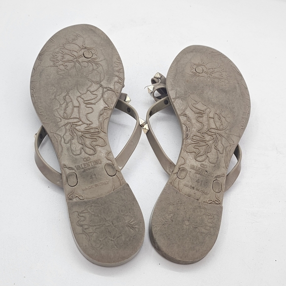 Valentino Garavani Rockstud PVC Jelly Thong Sandal Size 41 (US 10.5–11) - Picture 5 of 11